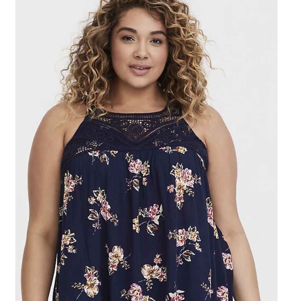 Torrid navy floral tank top